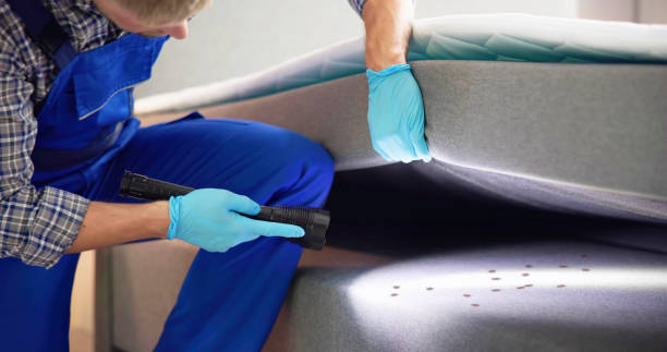 Best Commercial Pest Control Services  in Fort Deposit, AL